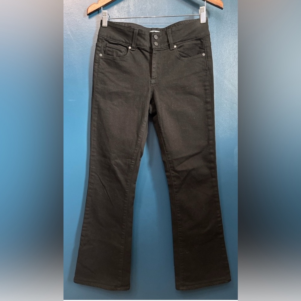 PAIGE Hidden Hills Bootcut Midrise Stretch Black Denim Double Button EUC Size 27